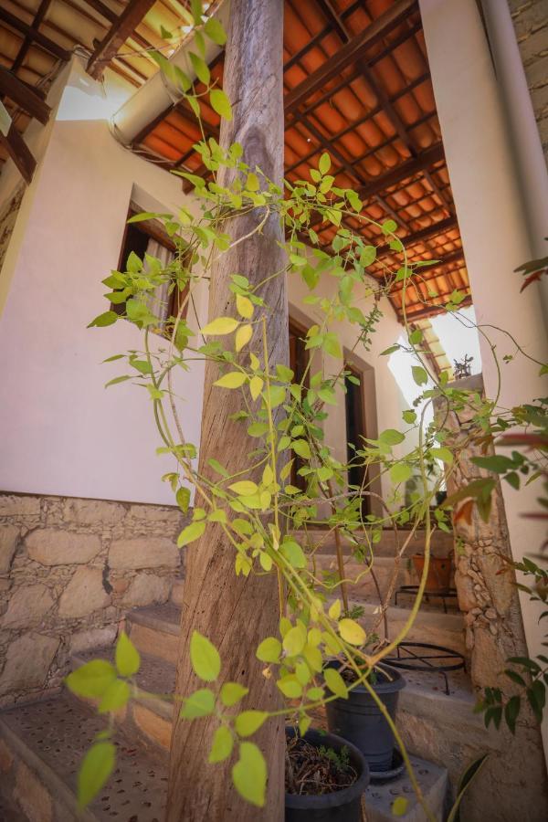 Donana Hostel De Guine Guine de Baixo Exterior foto